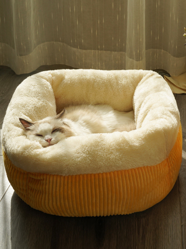 Pet Four Seasons Enclosed Pad Bed