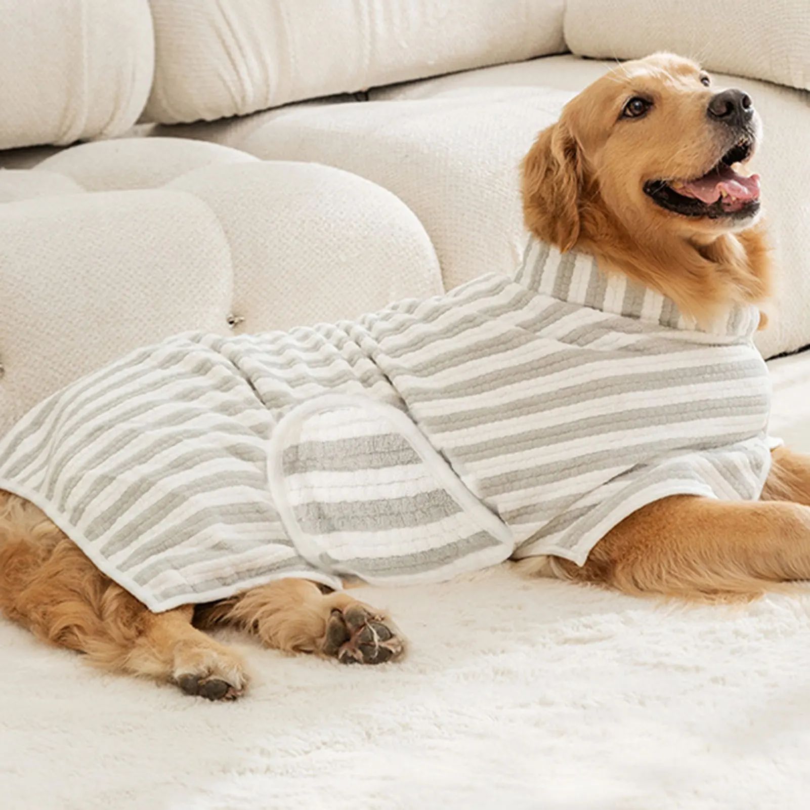 Ultra Absorbent Pet Bath Towel For Fast Drying And Grooming Use
