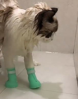 Anti Scratch Protective Pet Bathing Gloves For Safe Cleaning Use