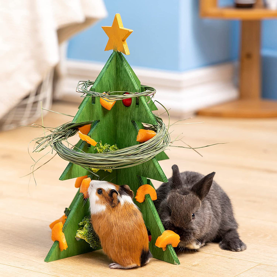 Christmas Tree Rabbit Feeder Wooden Pet Hay And Vegetable Rack Puzzle Toy