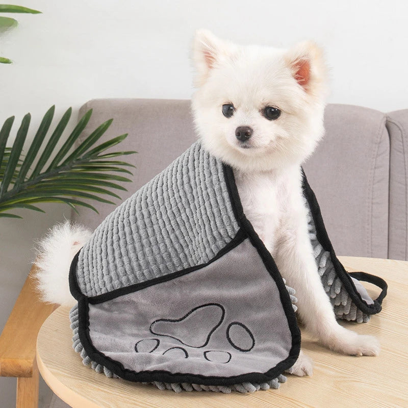 Microfiber Quick Dry Pet Towel With Hand Pockets For Fast Absorption