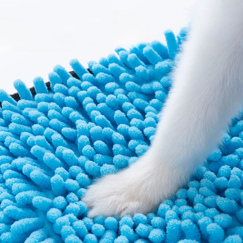 Microfiber Quick Dry Pet Towel With Hand Pockets For Fast Absorption