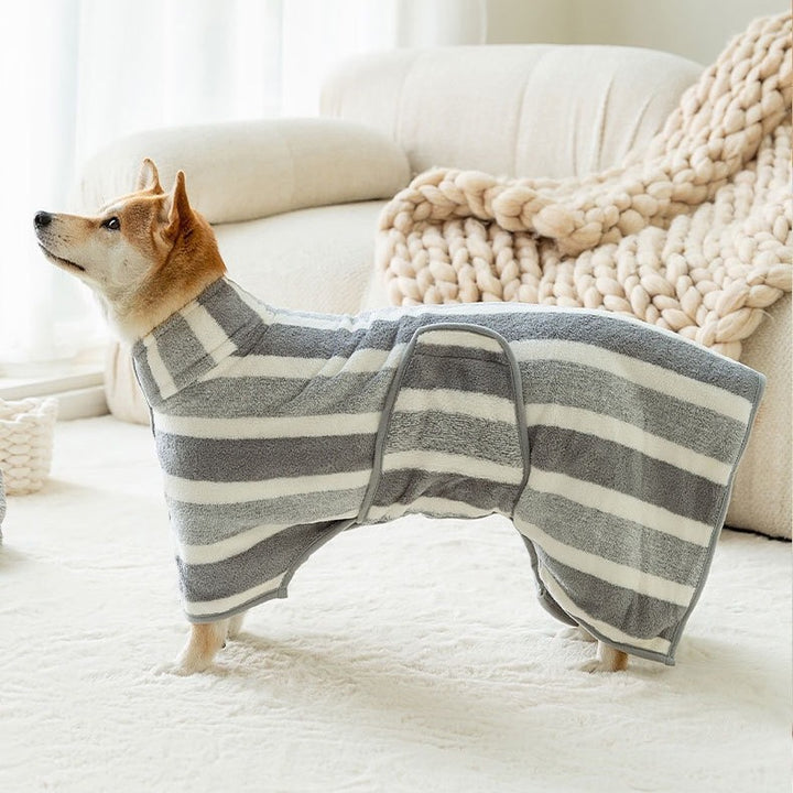 Pet Bath Robe Towel For Fast Drying And Grooming Use